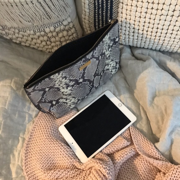 Kate Spade Cosmetic Bag - Picture 13 of 15